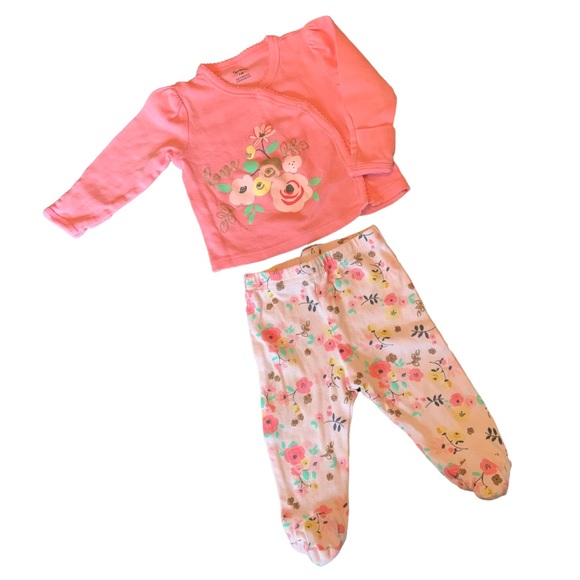 Carters and Gerber Set of 4 Baby Girls 3 Month Outfits - Picture 6 of 10